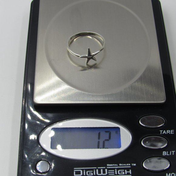 Size 8.75 Sterling Silver Small Star Band Ring - Picture 8 of 8